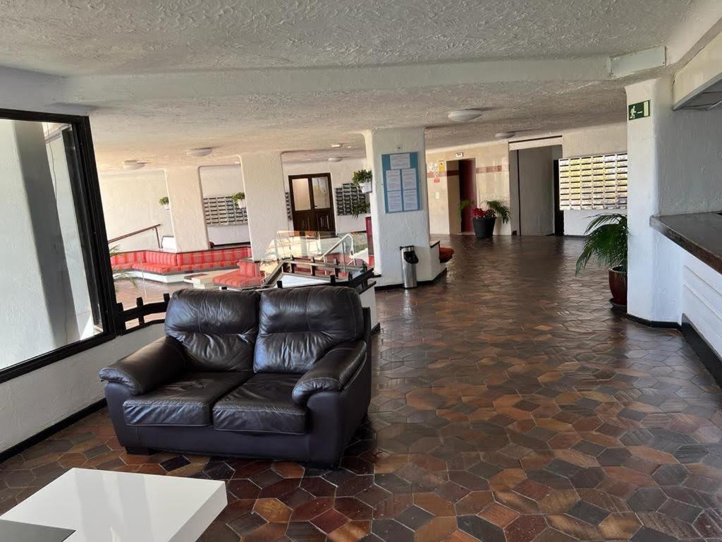 Cozy Apartment In The Center Of Costa Adeje On The 1St Coastline Exterior foto