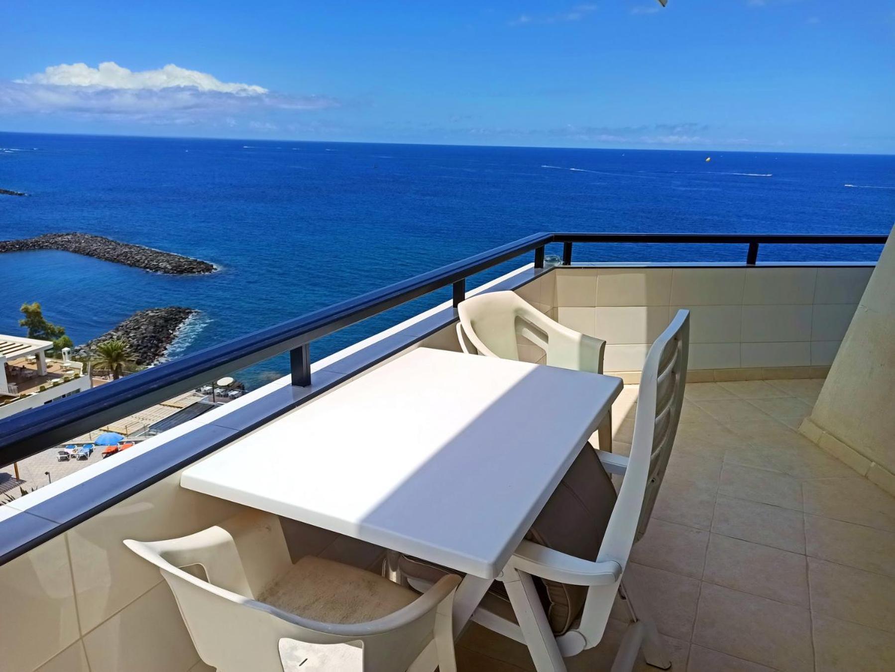Cozy Apartment In The Center Of Costa Adeje On The 1St Coastline Exterior foto